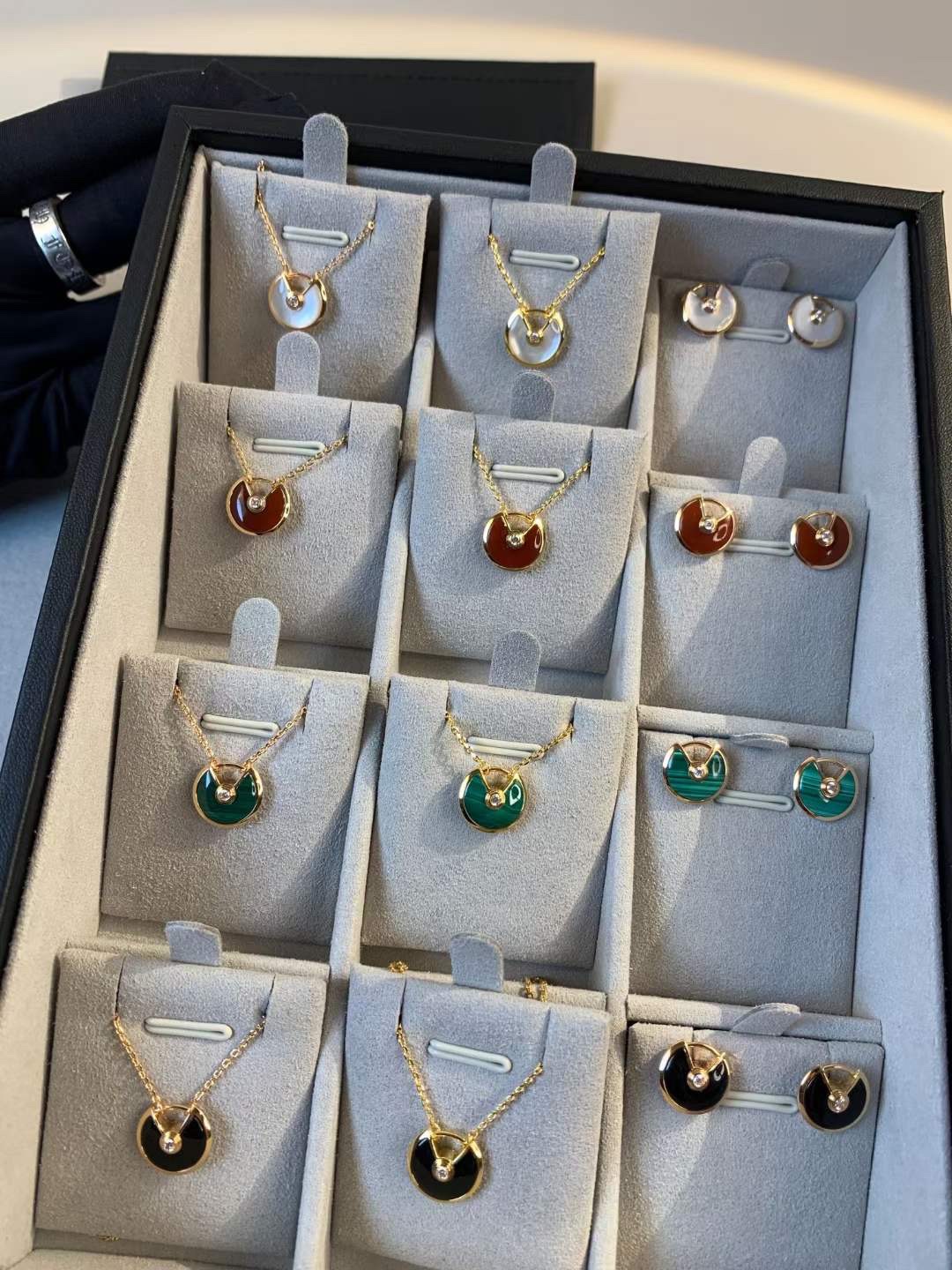 Cartier 平安符系列集合 四色可选