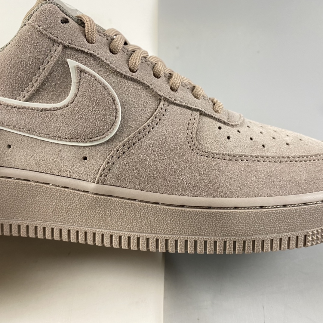 P200  NIKE Air Force 1’07 Low 空军一号低帮休闲板鞋 AA1117-201