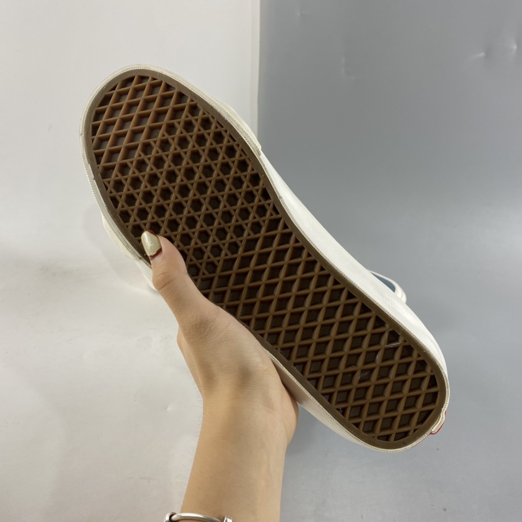 P160  Vans SK8-Hi 范斯雾霾蓝高帮经典款帆布鞋VN0A4BVB20R