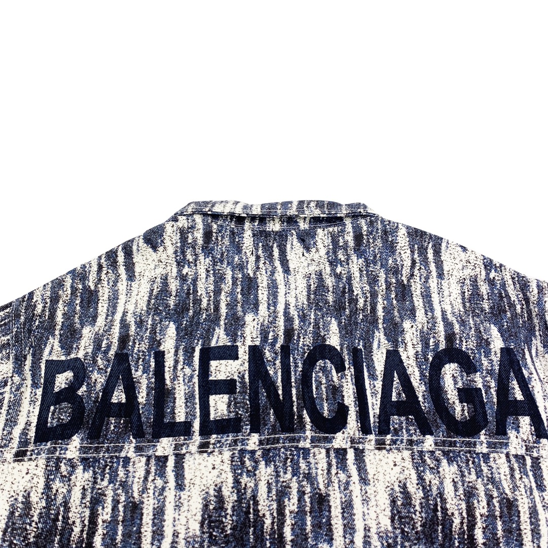 BALENCIAGA巴黎世家 扎染背后字母牛仔外套