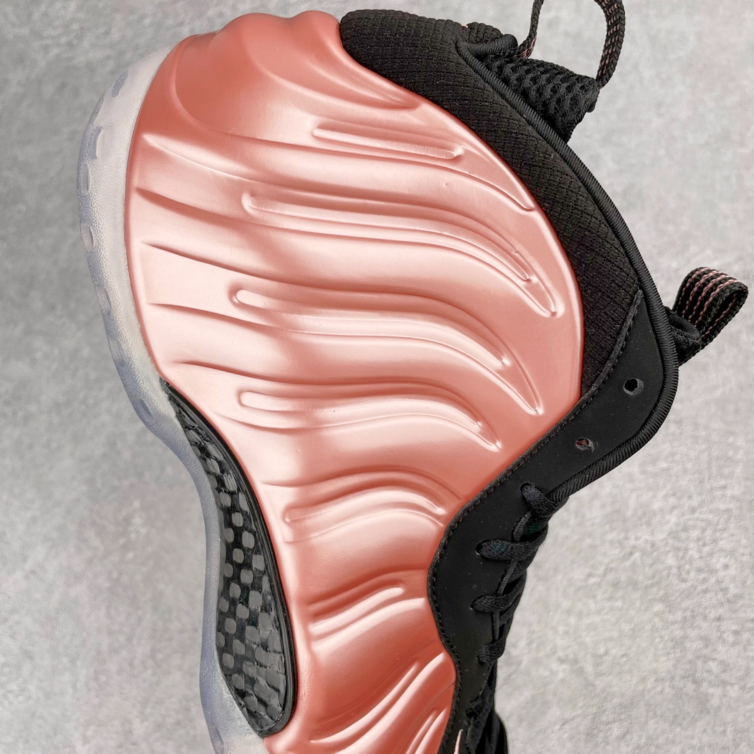 图片[6]-💰440 NK Air Foamposite One 新粉喷 莞产原底面 公司渠道同模具 鞋型发泡360度无死角 双层Zoom气垫植入 中底完美注胶 搭载原厂碳纤维材质 诞生于1997年的NK Air Foamposite系列可以说是整个球鞋历史上最为经典的系列之一 也就是我们常说的“喷”和“泡” 其中“喷”由Foamposite One代言人Penny的英文音译而来 而“泡”则来源于另一款鞋型 Foamposite Pro中\”pro\”的音译 在诞生初期 由于高昂的造价以及超前的外形 Foamposite系列的反对者不在少数 甚至有人认为这款鞋会毁掉整个球鞋行业 但事实证明这双灵感来自于甲虫 自带“黑科技”鞋面以及双层Zoom+大块碳板的太空球鞋不仅受到了大众的接受与追捧 并且成功的影响了篮球鞋的发展 SIZE：38.5 39 40 40.5 41 42 42.5 43 44 44.5 45 46 编码：by5936010-运动鞋