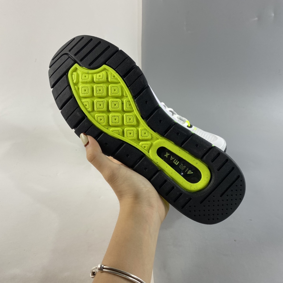 P240  NIKE Air Max Genome 耐克新款复古透气气垫跑鞋 DB0249-100