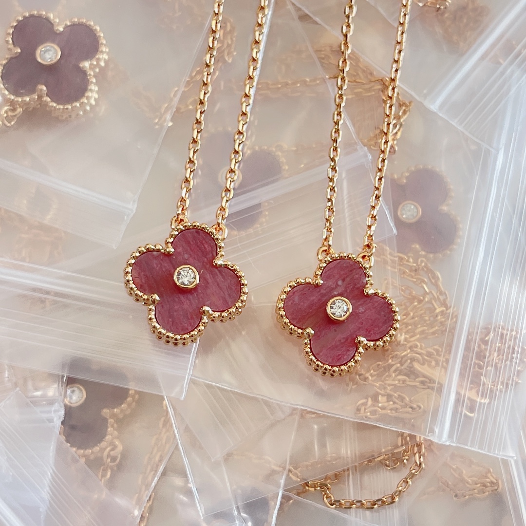 Van Cleef & Arpels VCA 2021圣诞 蔷薇石项链