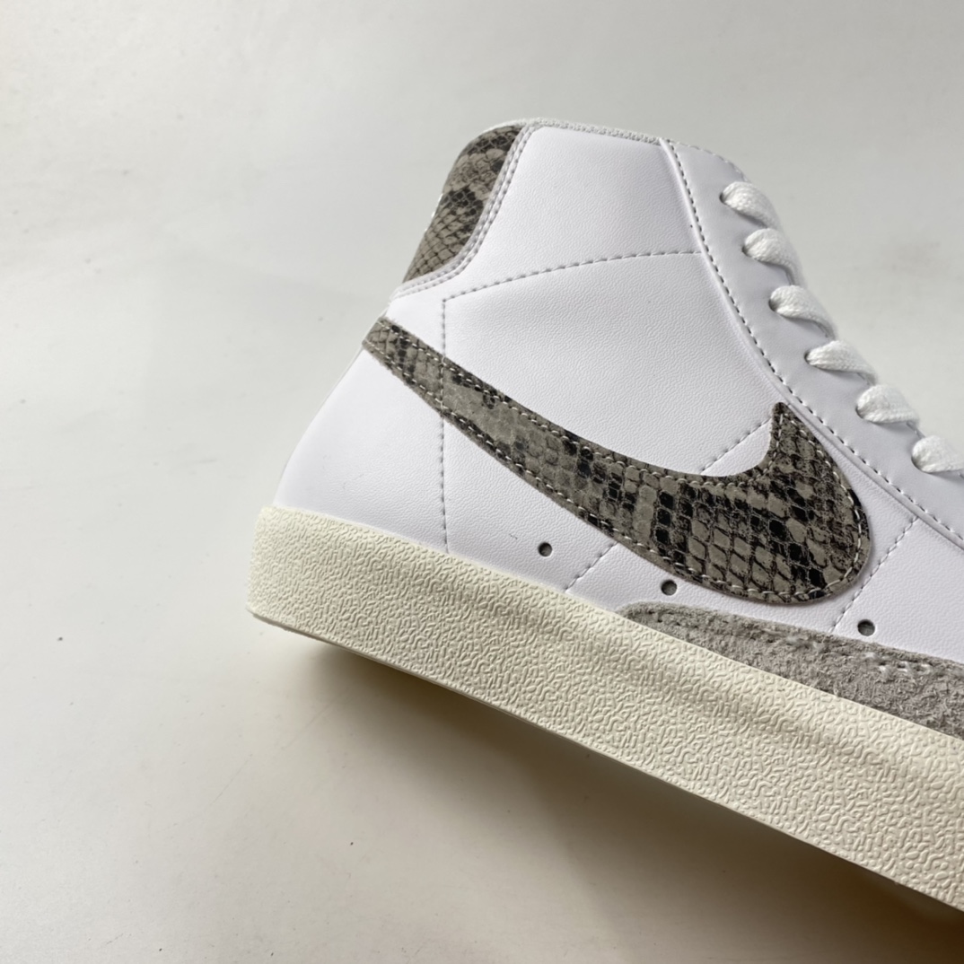 P160  NIKE Blazer Mid’77 Vntg WE 复刻高帮开拓者 CI1176-101