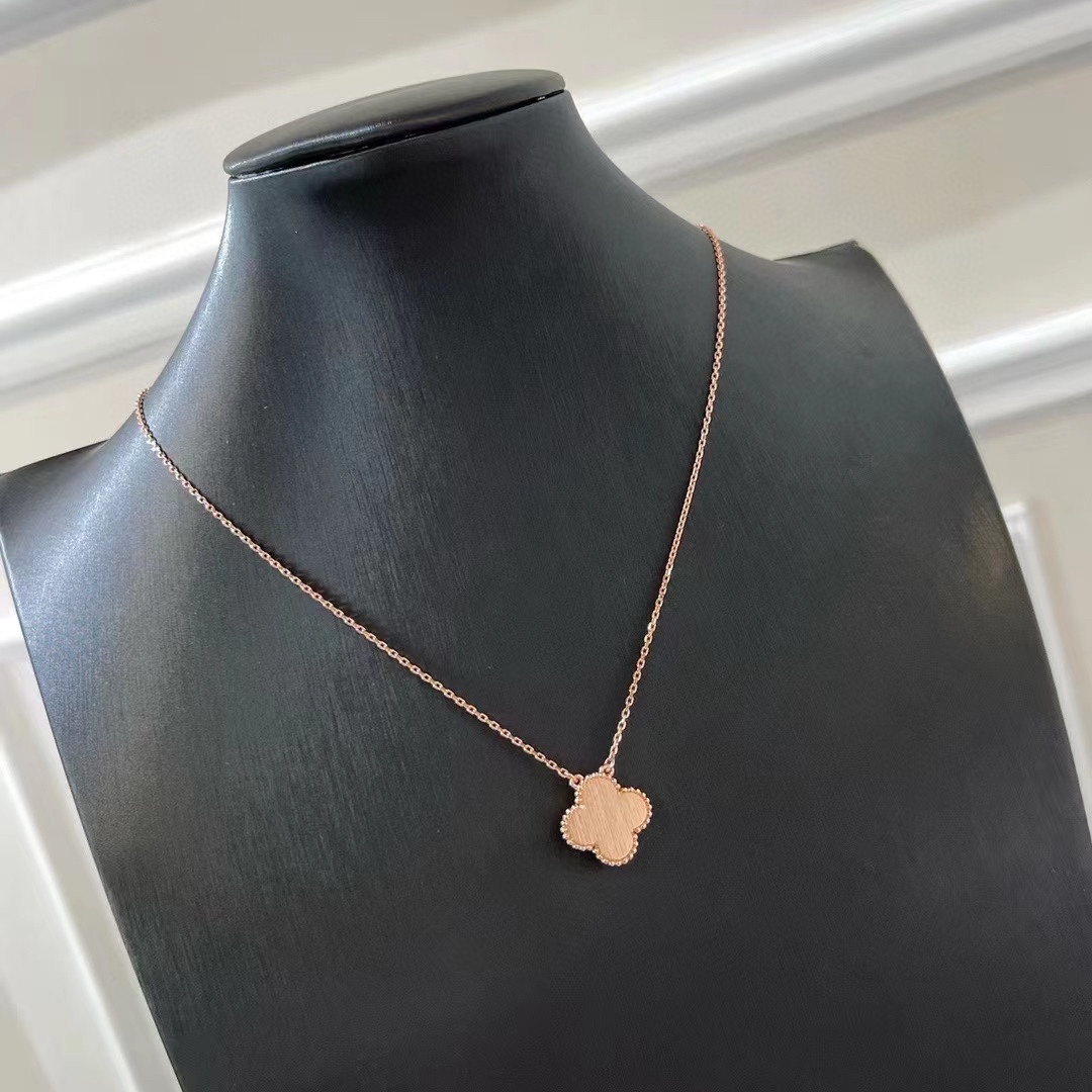 Van Cleef & Arpels vca 2021圣诞限定 蔷薇石项链