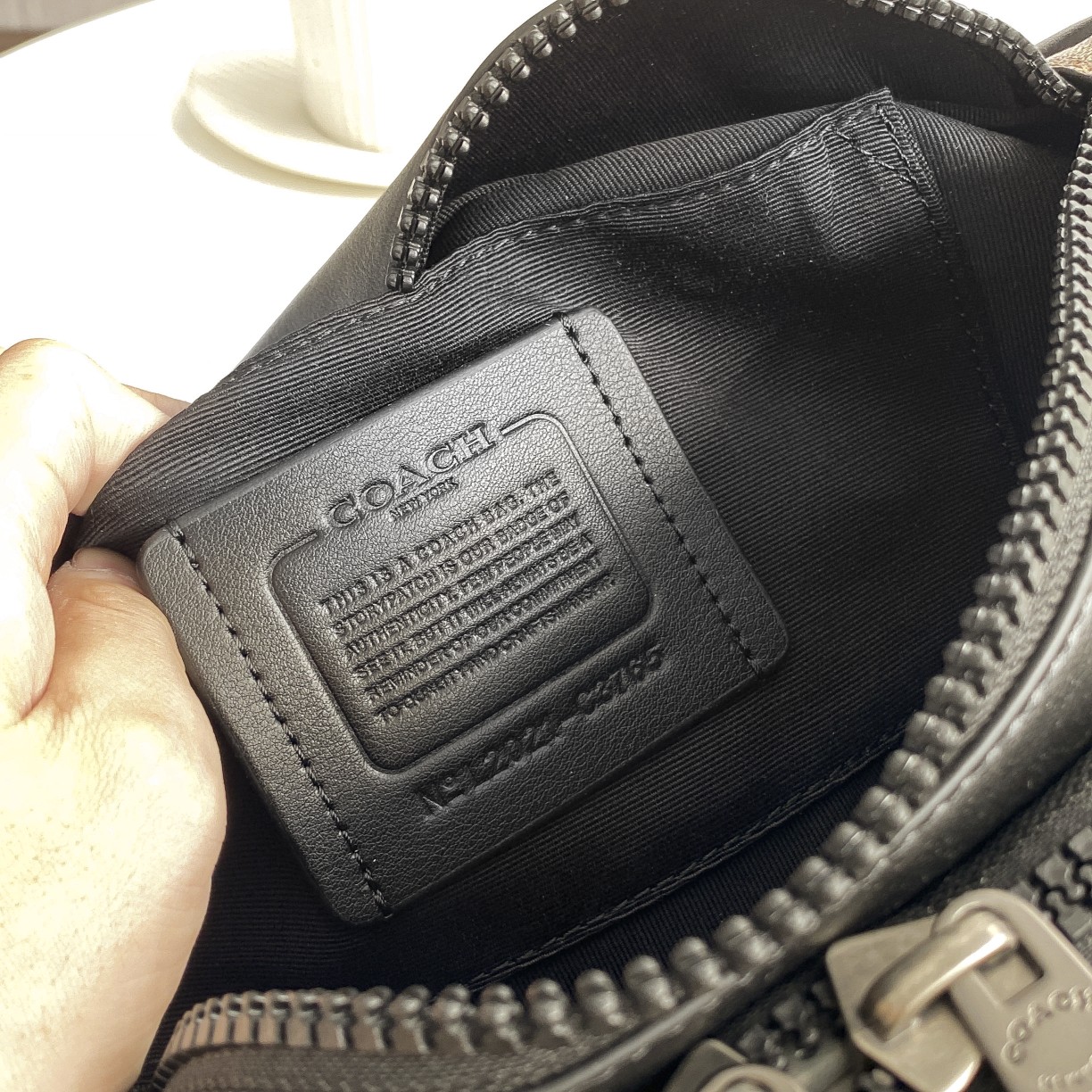 Coach TRACK腰包胸包 C3765老花 纯黑C2716 帅气拼色C2724