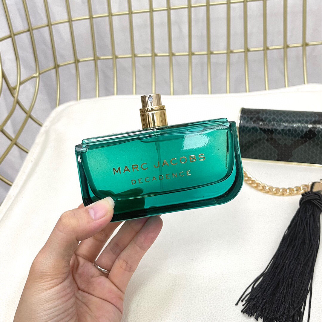 专/75💰
4969马克莫杰堕落绿色手提包100ml！