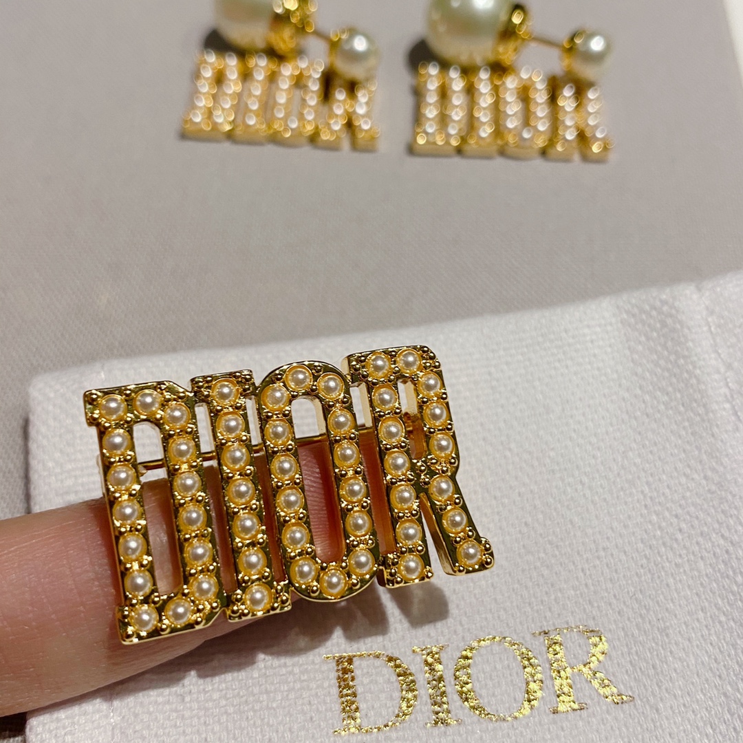 Dior D or 迪奥 珍珠字母首饰