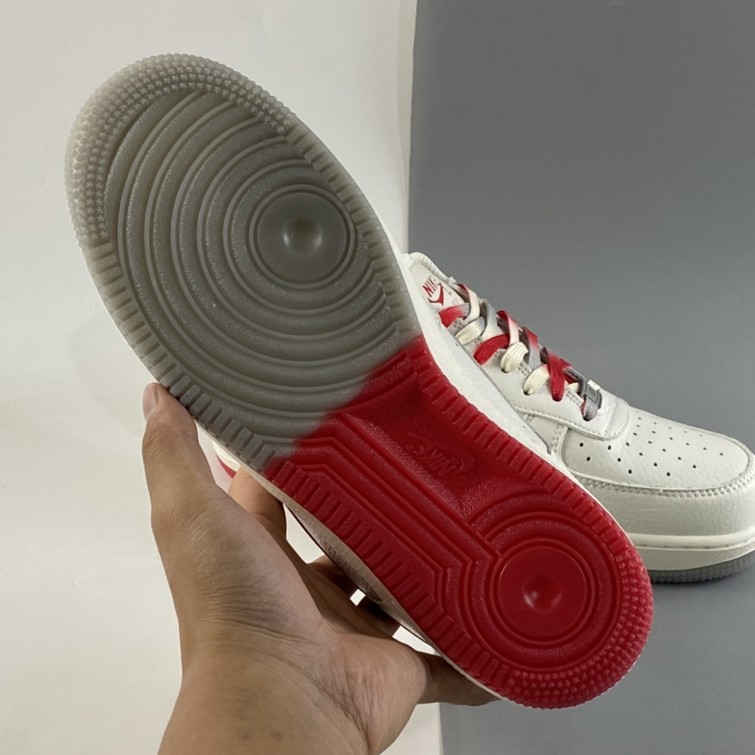 P260  NIKE Air Force 1 Low ’07 “米银红反光”多伦多猛龙队板鞋 CH2608-216