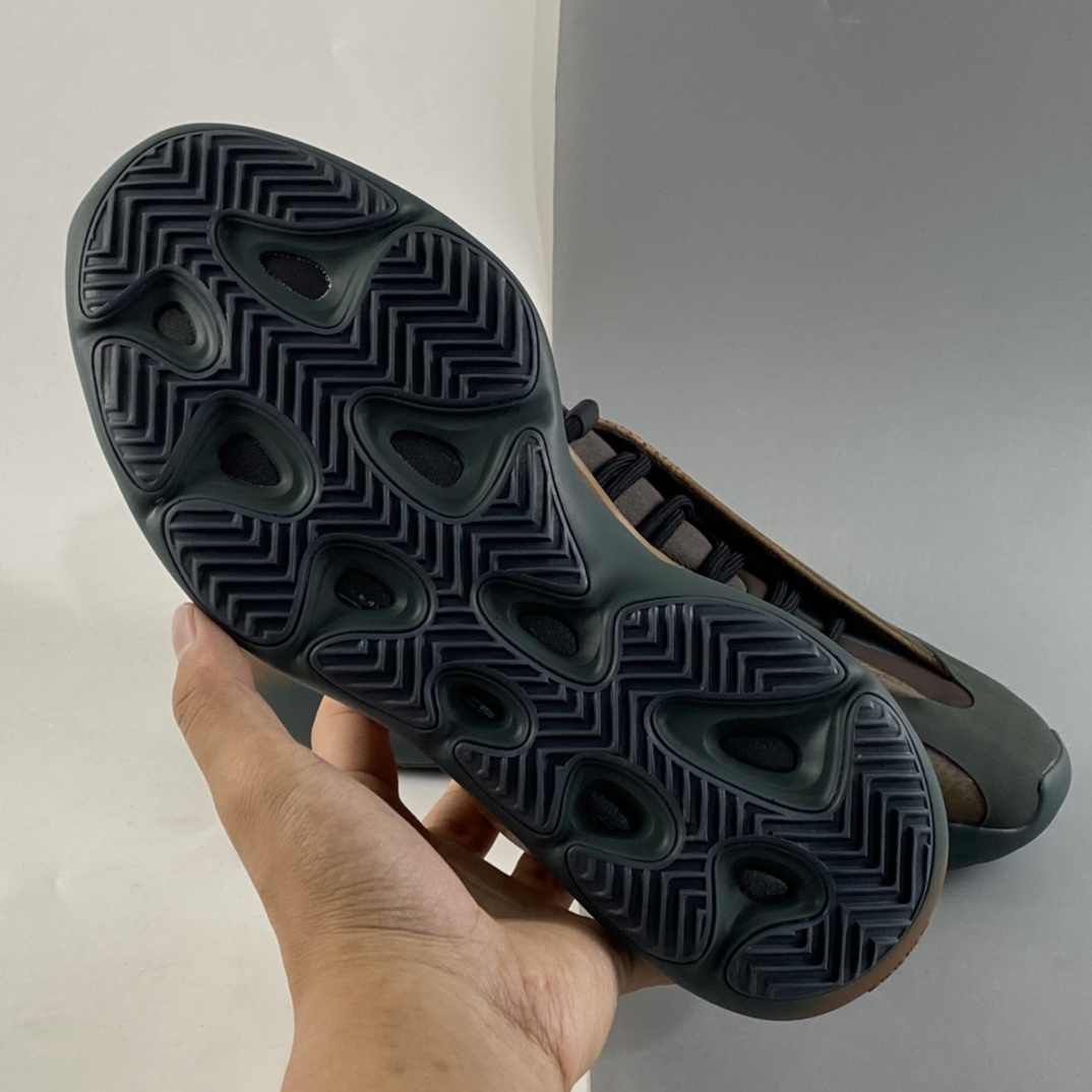 P320  AD Yeezy 700 V3椰子复古老爹鞋/异形 黑橙渐变 GY4109
