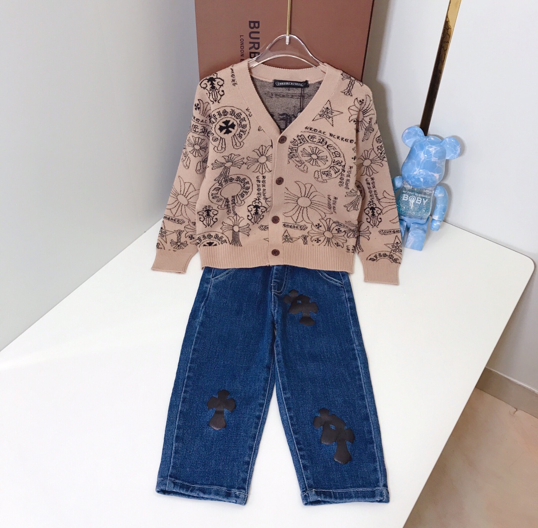 “2021 Classic Cashmere and Jeans Suit with Top-Level 100% Goat Velvet Import”