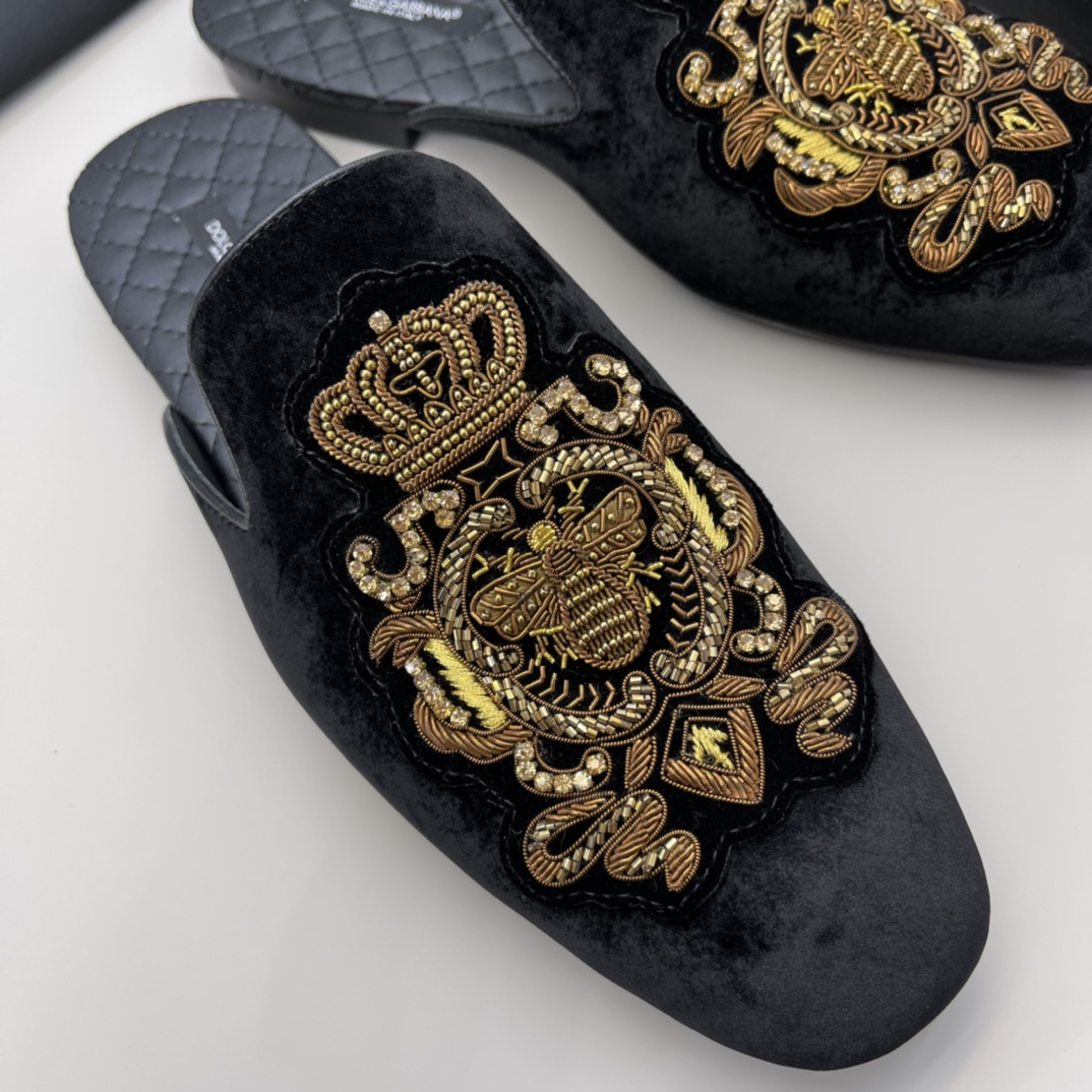 Dolce & Gabbana Velvet Embroidered Bee Crown Mules - Luxurious Comfort 9 i1633625420 9015 7