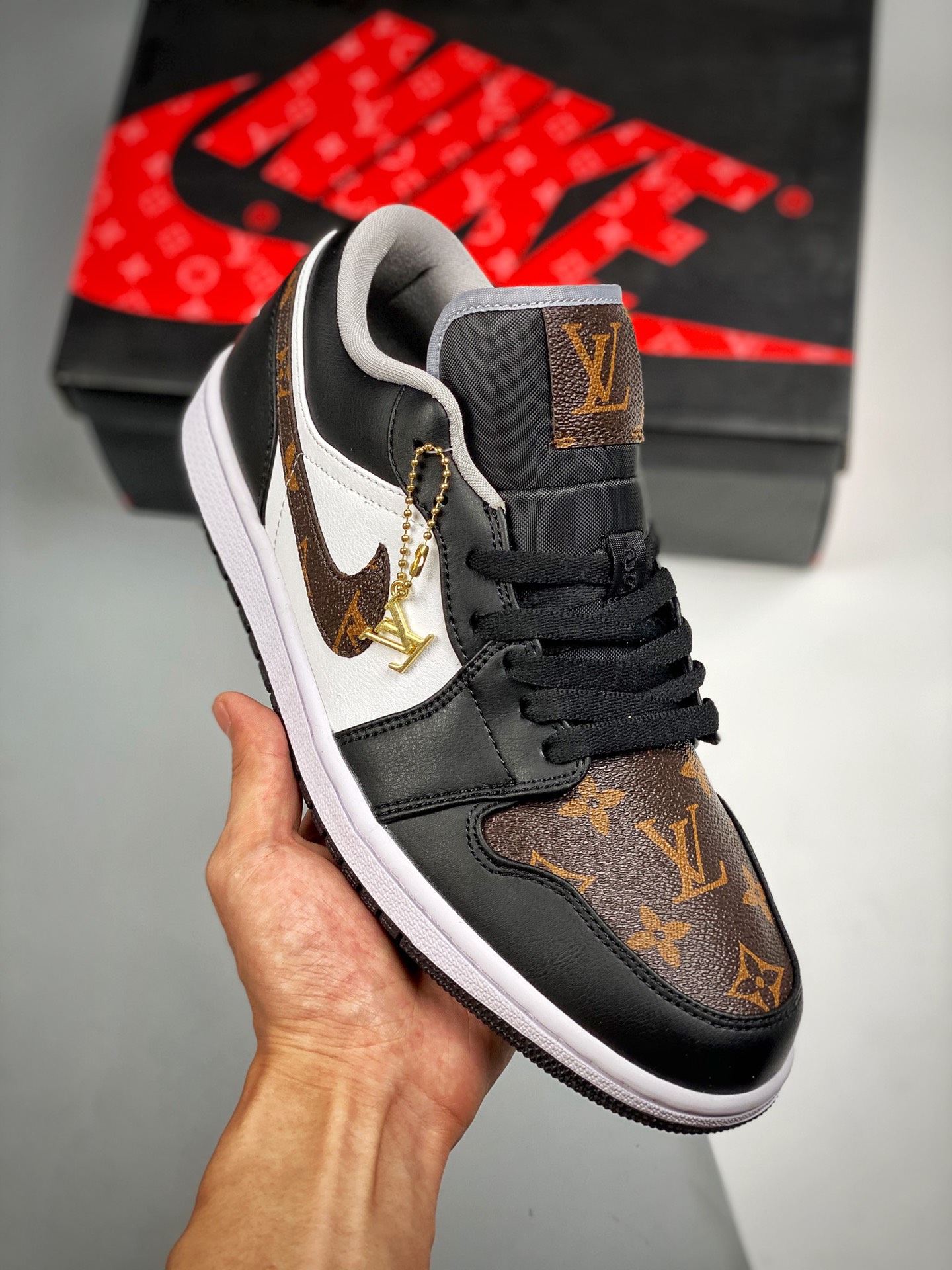 Air Jordan 1 Low Edición Conjunta AJ1 Baja Casual Zapatillas De Skate Color oficial sincronizado, única en el mercado c…