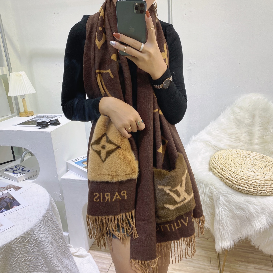 Louis Vuitton Scarf Shawl Cashmere Winter Collection