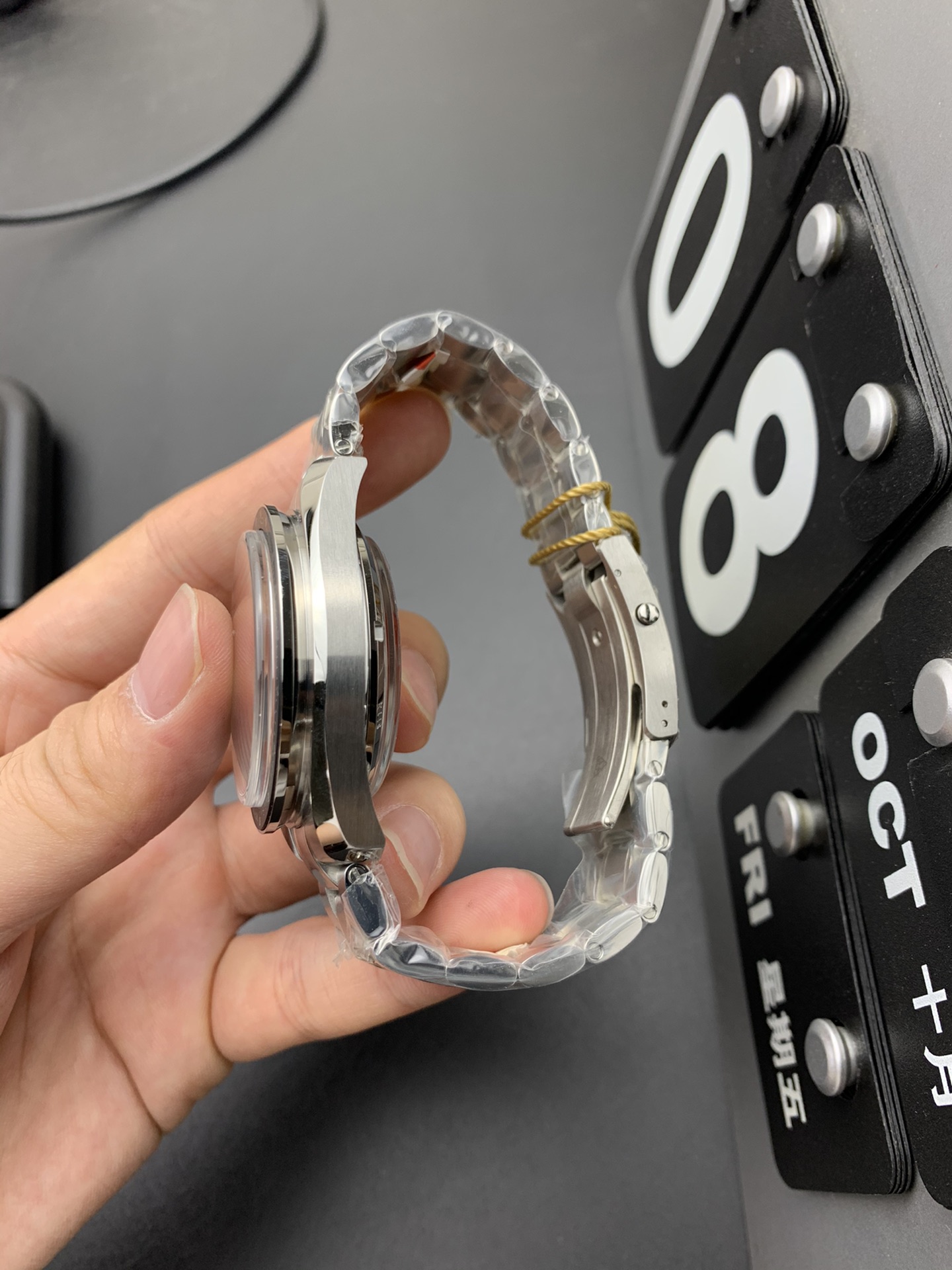 Omega OM 海马超霸
