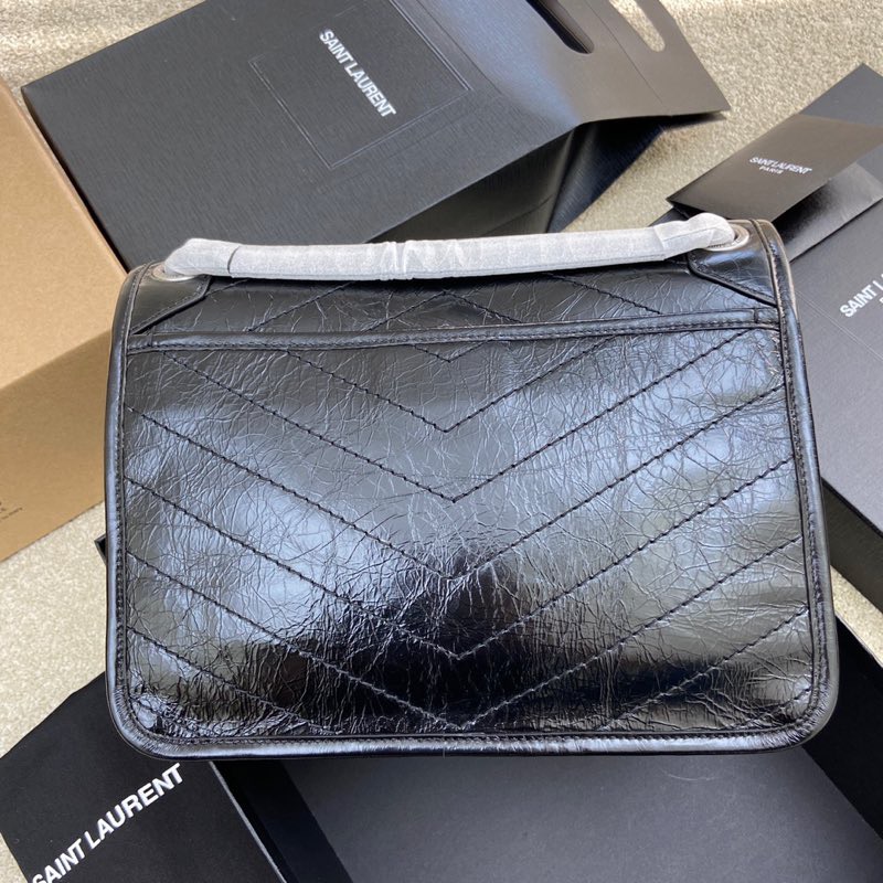 Saint Laurent 油腊黑皮/古银