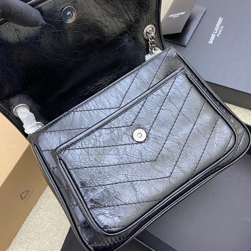 Saint Laurent 油腊黑皮/古银