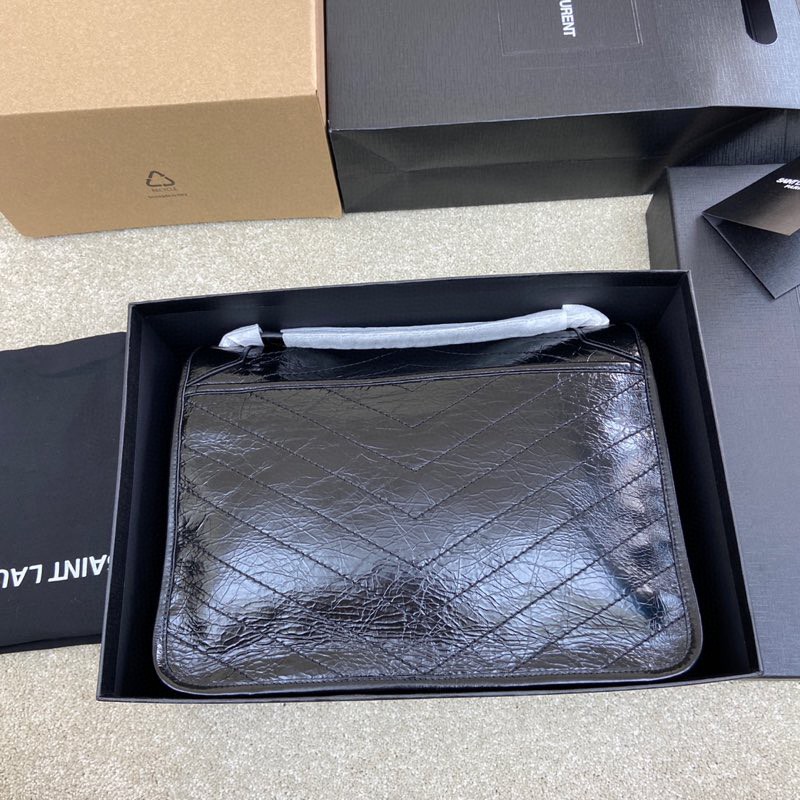 Saint Laurent 油腊黑皮/古银