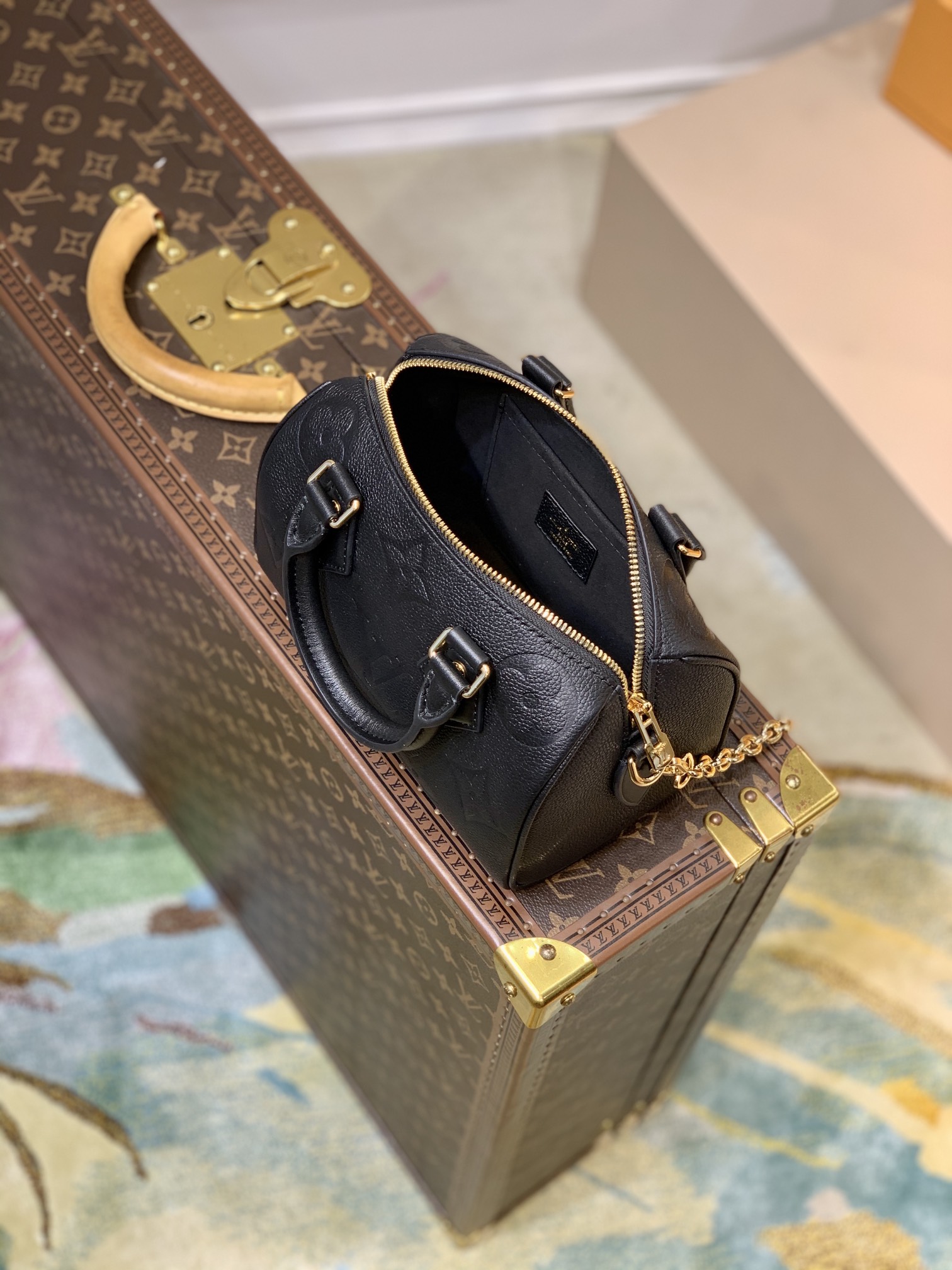 Louis Vuitton LV Speedy Bandoulière 20 bag M58953黑色