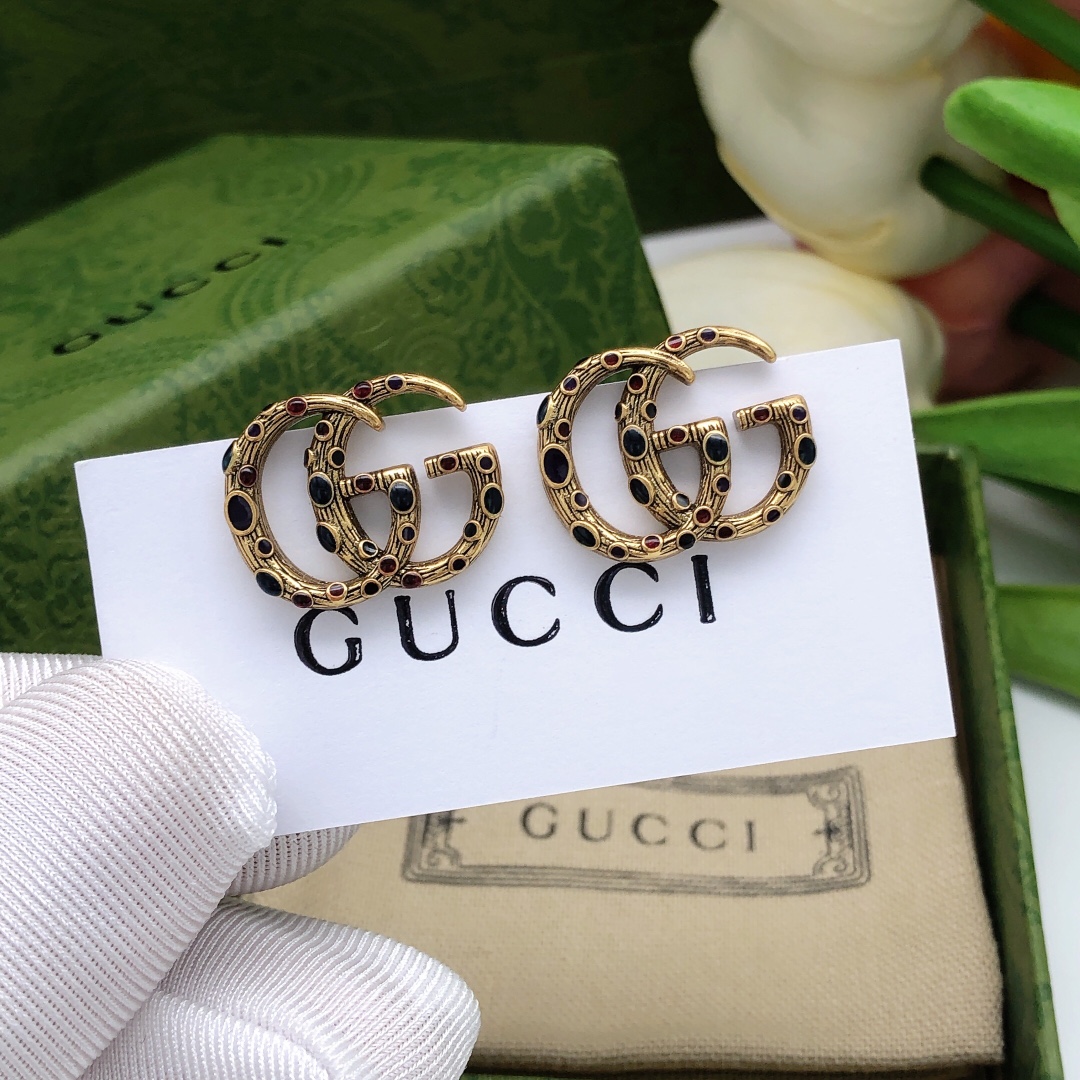 NO:111791,Number GED0049 Guccu Gucci new colored diamond earrings retro bronze super good looking, jewelry boutique, gucci, gucci19860909编号GED0049 Guccu古驰新款彩钻耳钉 复古铜色 超级好看,饰品精品,gucci,gucci,Jewelry