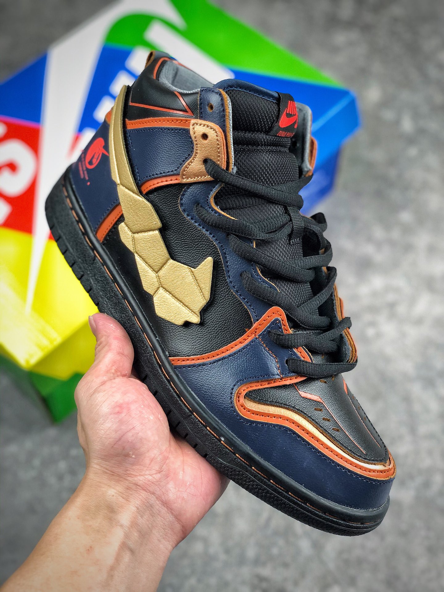 调价通知
本地自取 终端放店
Gundam x Nk Dunk High 