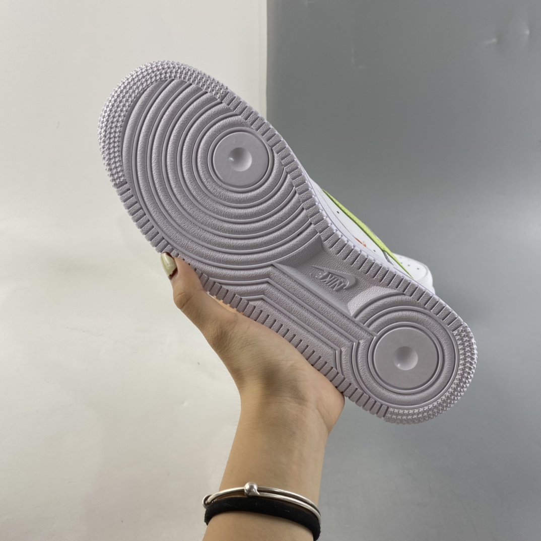 P200 NIKE Air Force 1 空军一号低帮运动休闲板鞋 DN8000-100