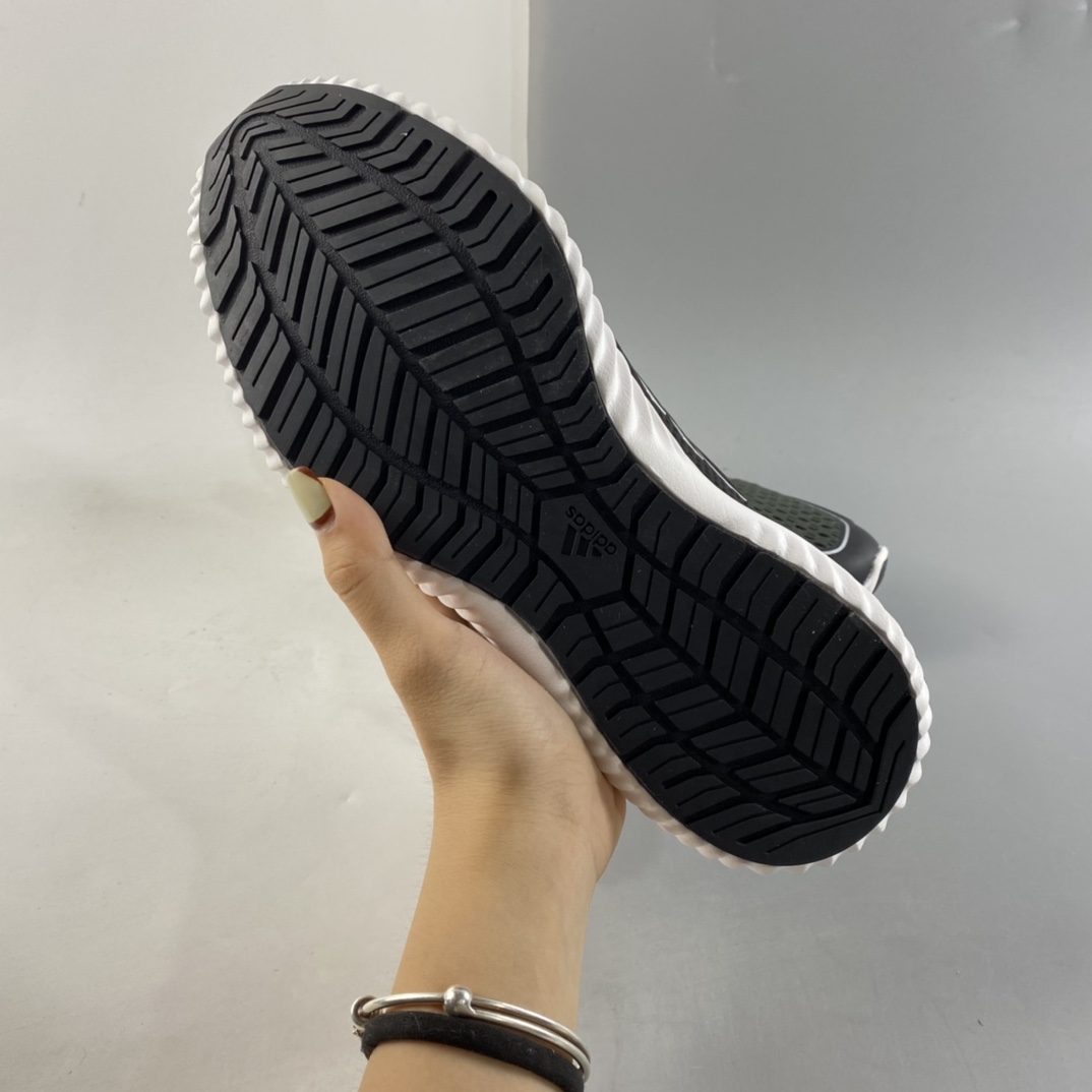 P180  Ad ClimaWarm Bounce Irid M 阿迪达斯中性跑鞋 EG9524