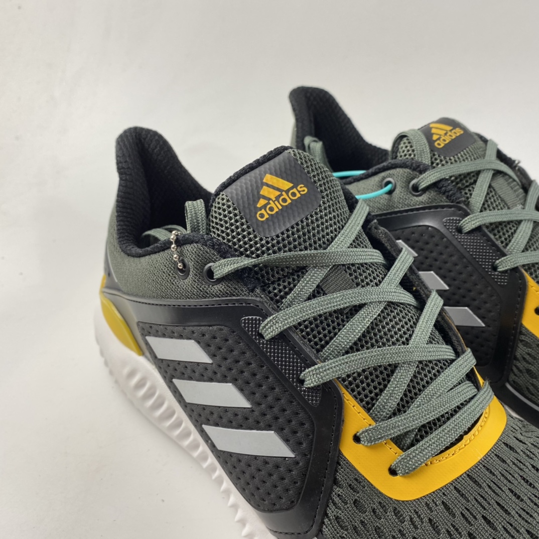 P180  Ad ClimaWarm Bounce Irid M 阿迪达斯中性跑鞋 EG9524