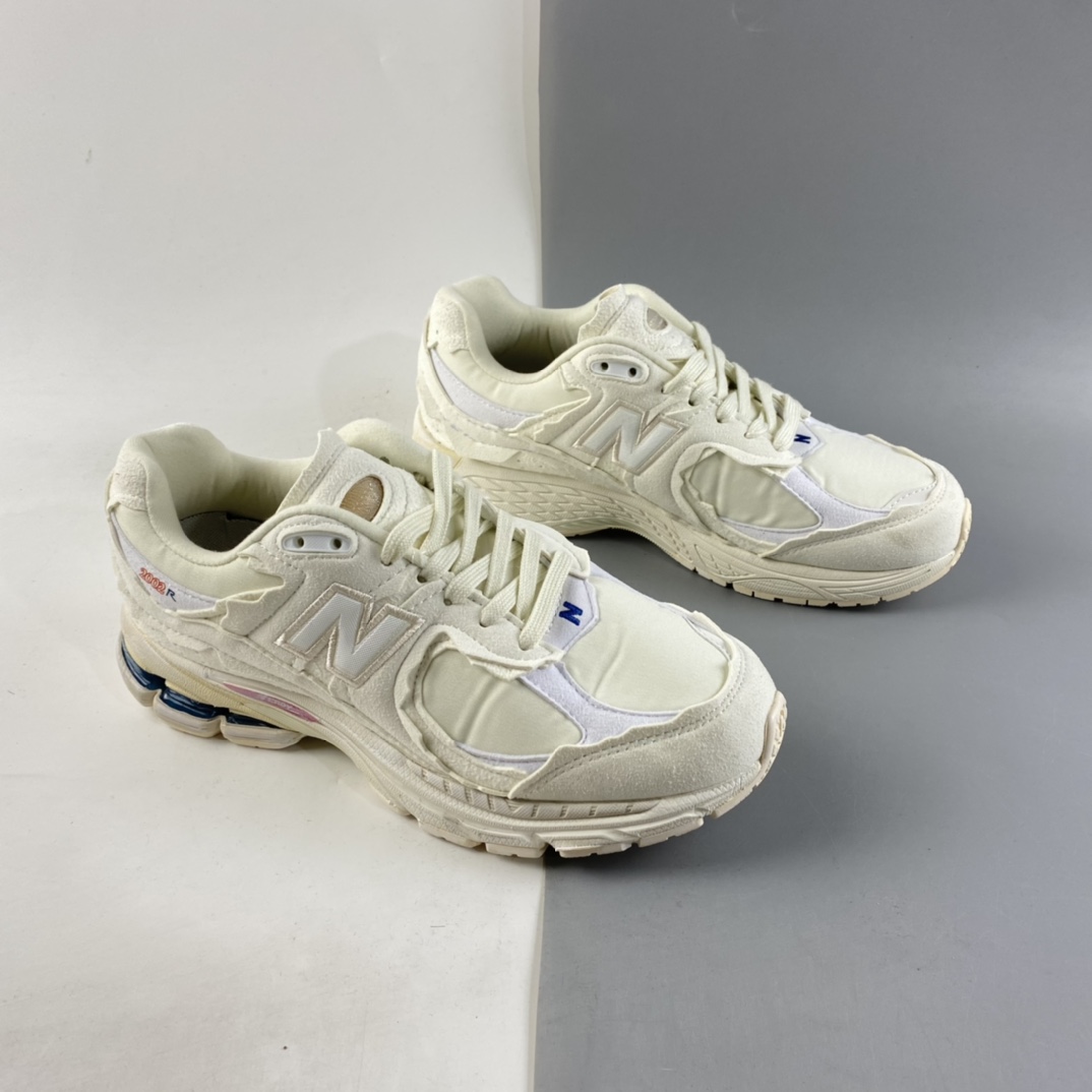 P200  New Balance 2002R Protection Pack 不规则剪裁解构运动跑步鞋 M2002RDC