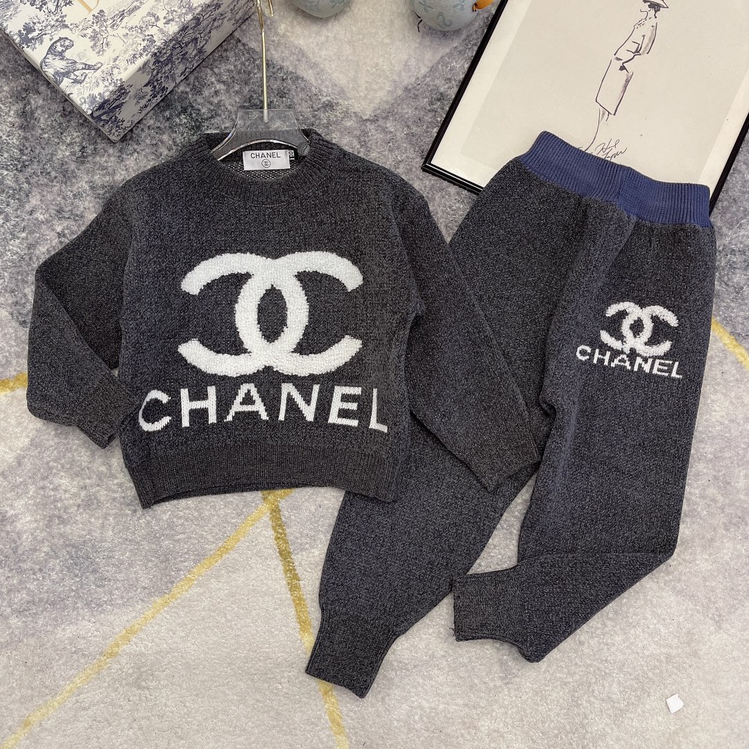 2021 Chanel New Knitting Suit: Cozy, Stylish, High-Quality Details, Various Sizes. - 图片 2