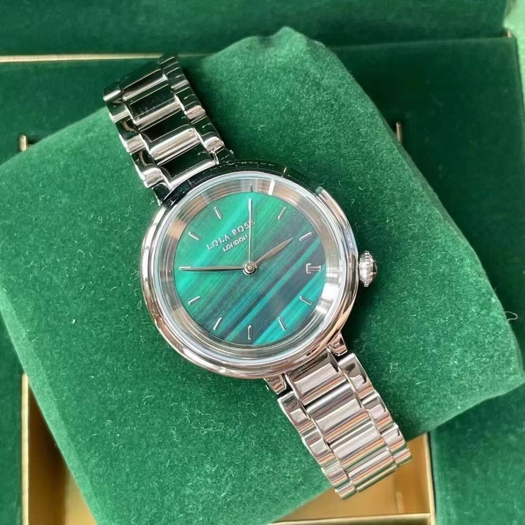 Trendy Green Watches: Laura’s Lola Rose Swiss Quartz Collection Highlighted. - 图片 8