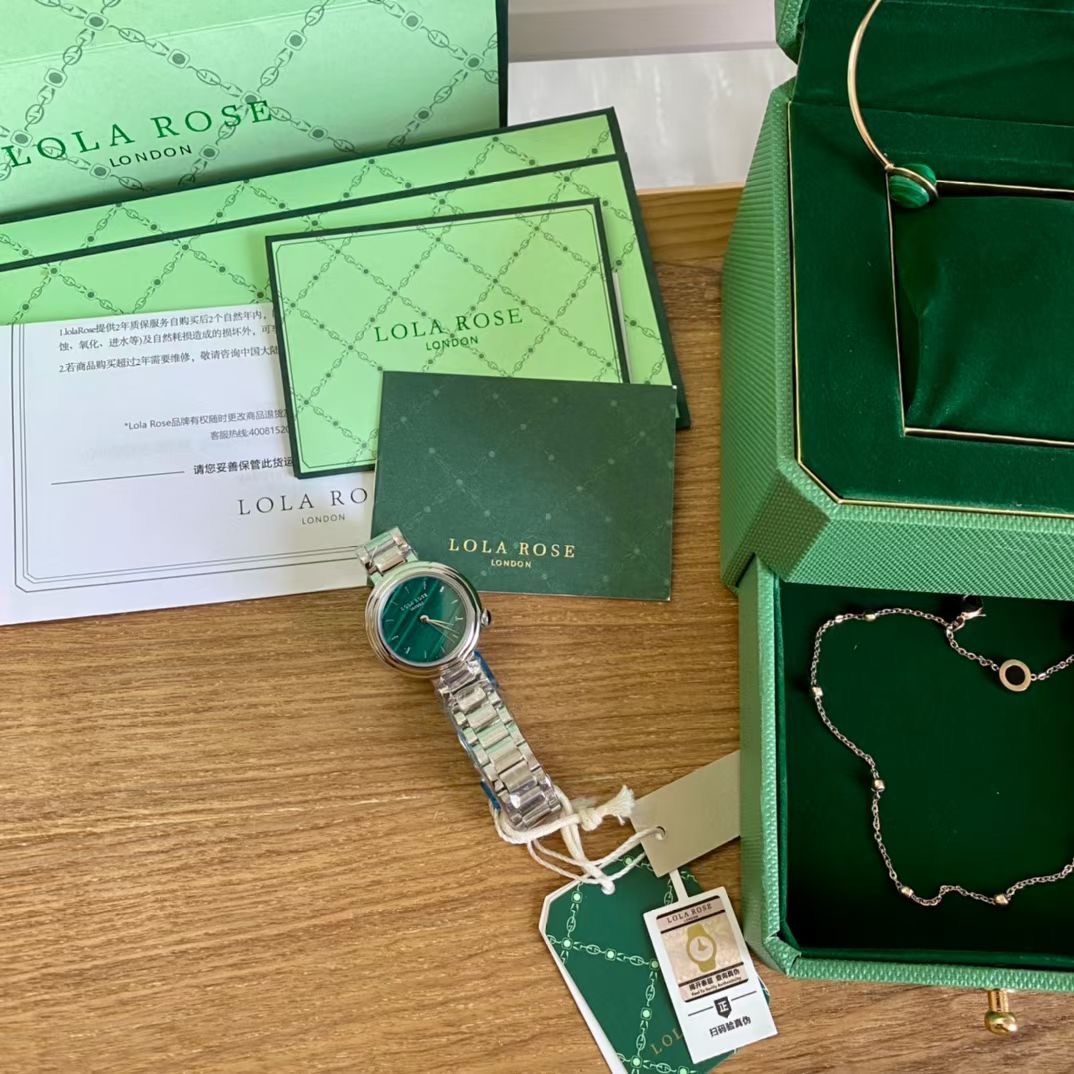 Trendy Green Watches: Laura’s Lola Rose Swiss Quartz Collection Highlighted.