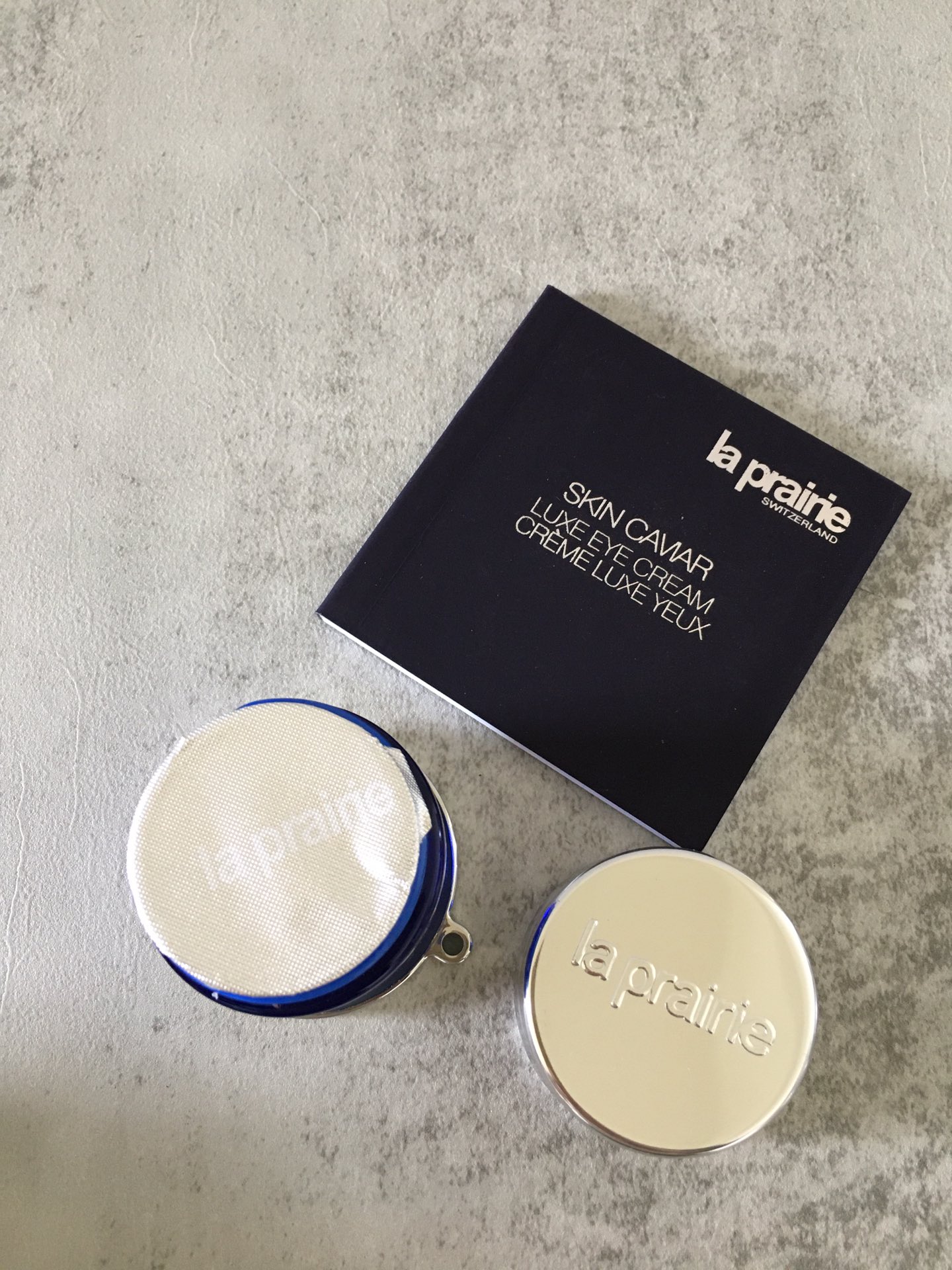 La Prairie Skin Caviar Luxe Eye Cream - Reduce Wrinkles & Dark Circles 6 i1633841585 8702 4