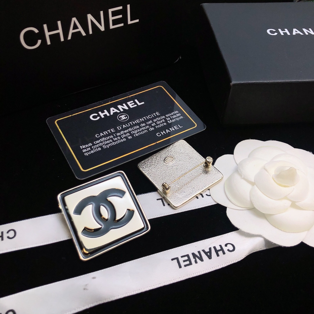 Chanel Haute Couture Haute Couture Ready-to-Wear Clothing Dress Jacket 3