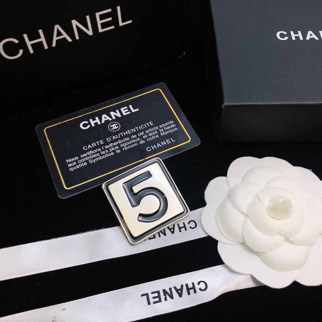 Chanel Haute Couture Haute Couture Ready-to-Wear Clothing Dress Jacket 8