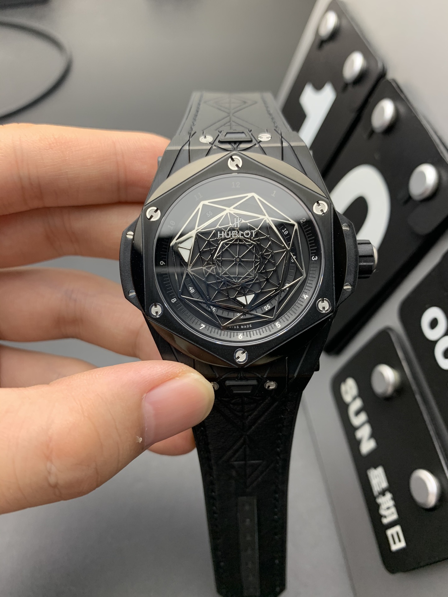 Hublot HB 钛黑刺青