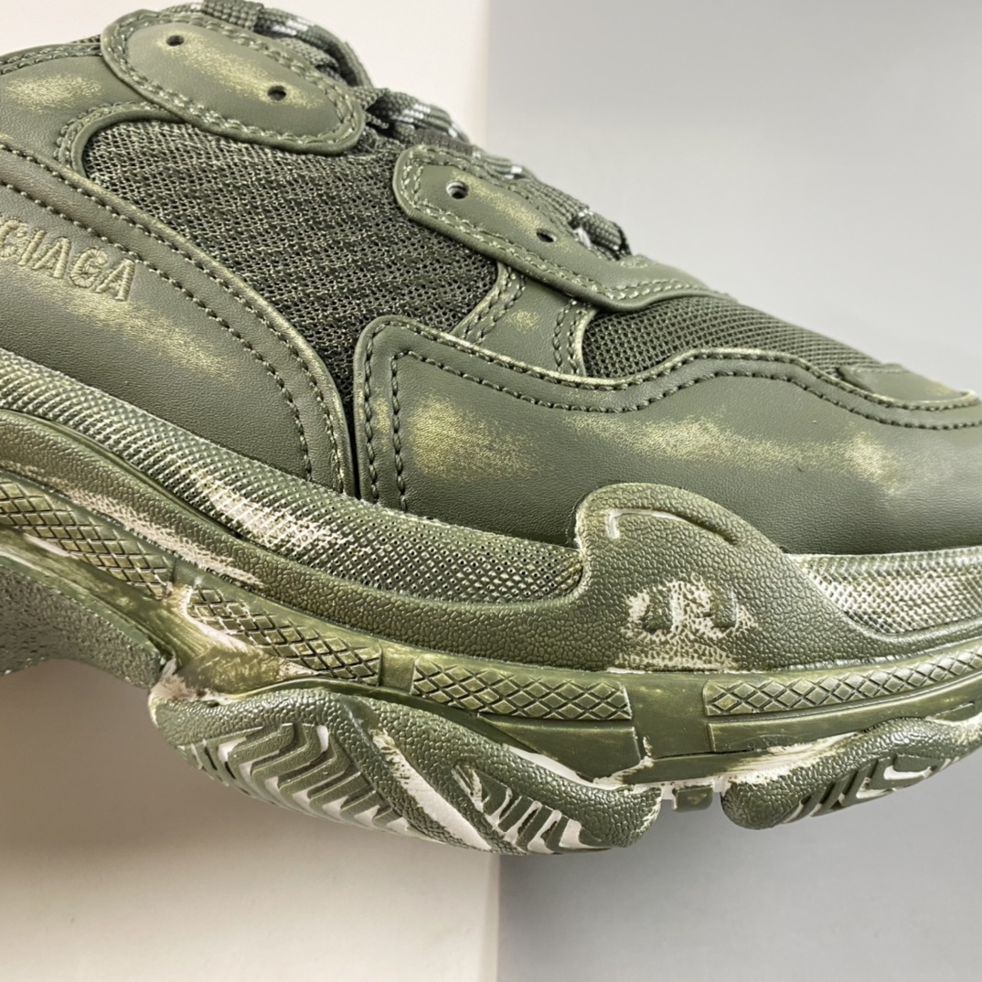 P370   Balenciaga Triple S  巴黎世家复古老爹鞋