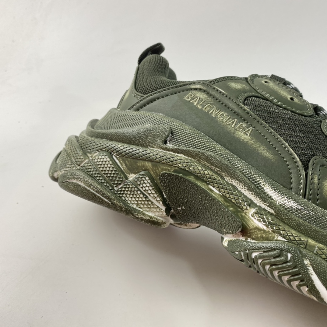 P370   Balenciaga Triple S  巴黎世家复古老爹鞋