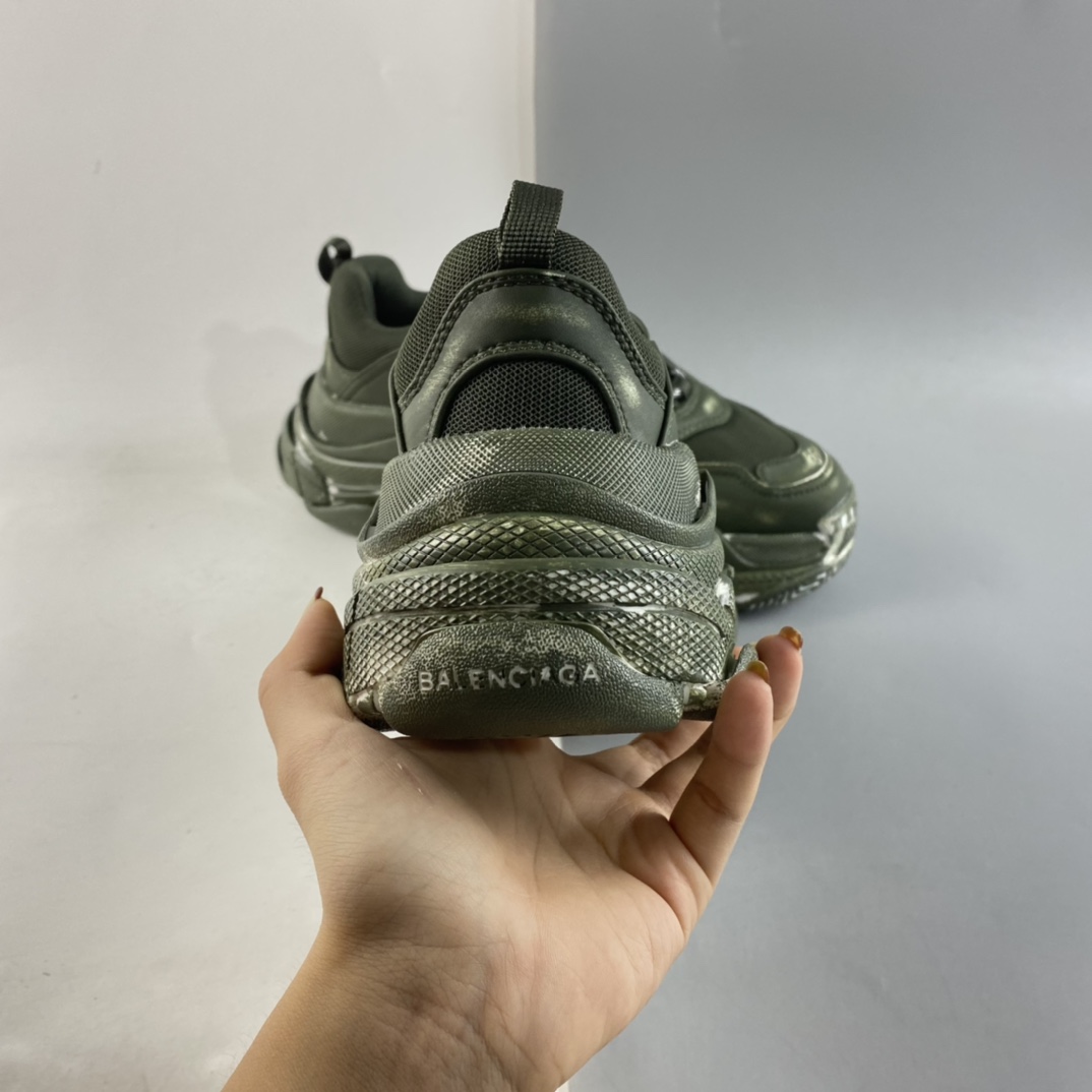P370   Balenciaga Triple S  巴黎世家复古老爹鞋