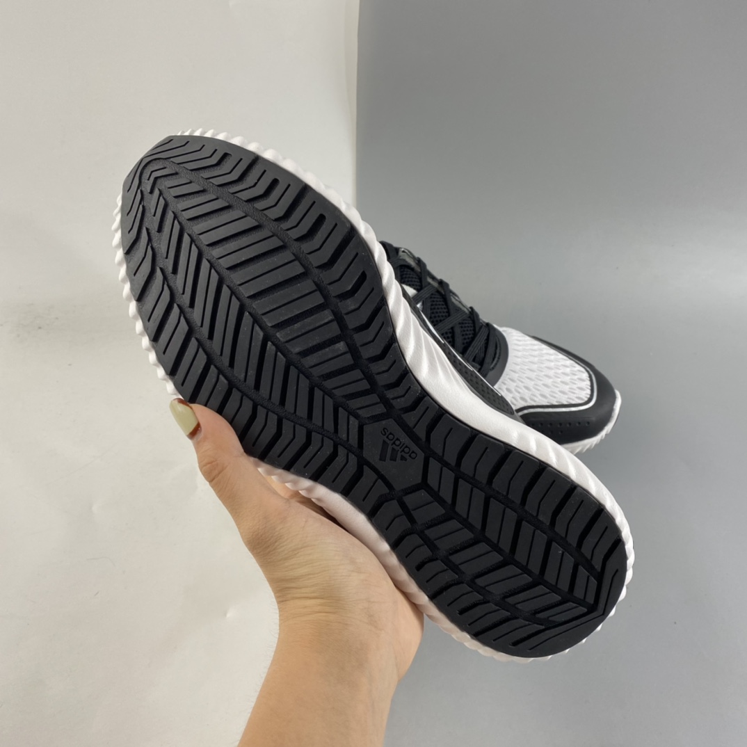 P180  Ad ClimaWarm Bounce Irid M 阿迪达斯中性跑鞋 EG9526
