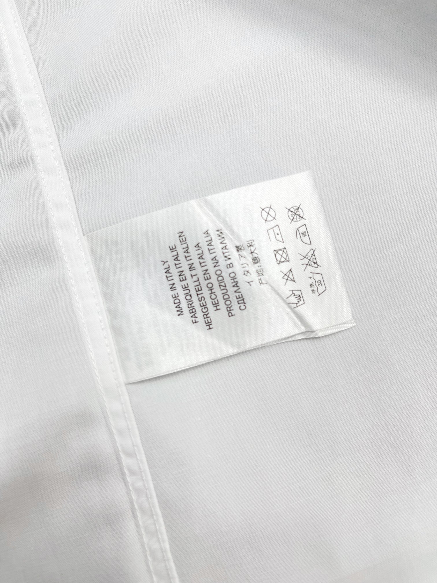 路易威登 Louis Vuitton 高定典藏名品高定成衣时装外套连衣裙衬衫T恤 #E6349D26 7