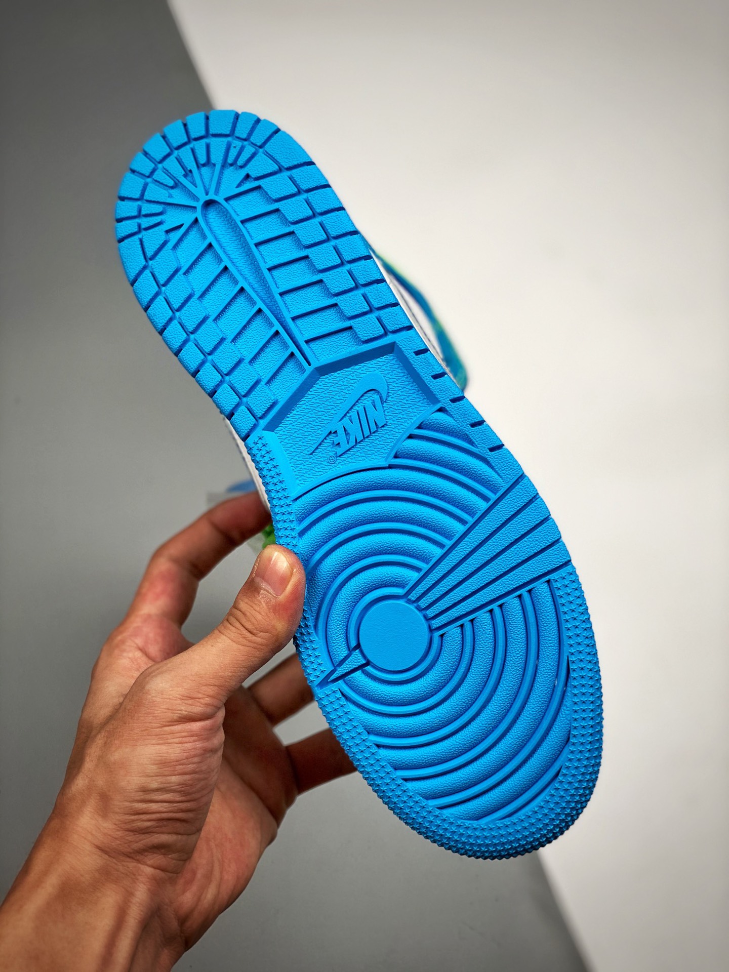Miniatura 7