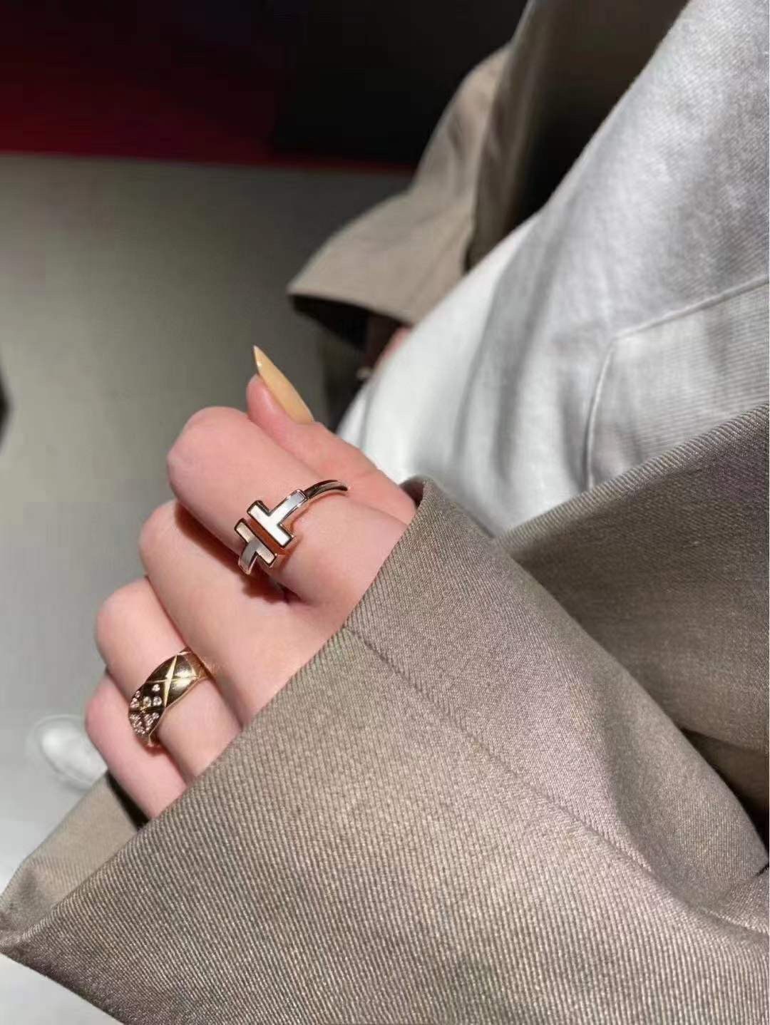 Tiffany & Co. Tiffany&Co. 蒂芙尼 纯银 白贝双T戒指