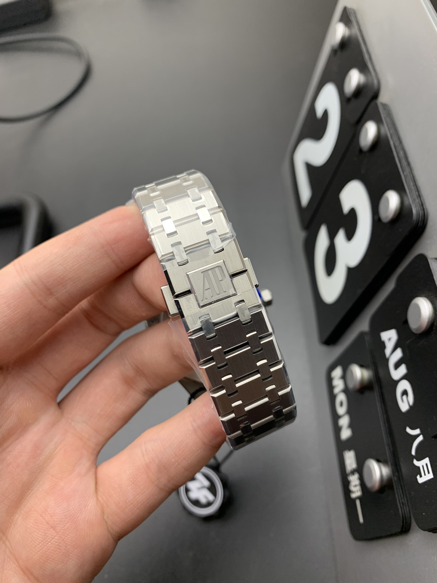 Miniatura 6