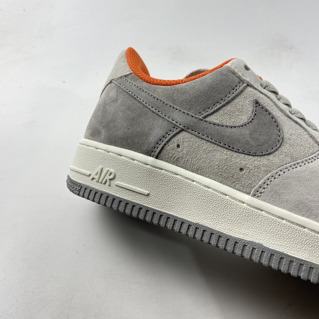 P240  NIKE Air Force 1 Low 空军一号低帮休闲板鞋 CQ5059-102