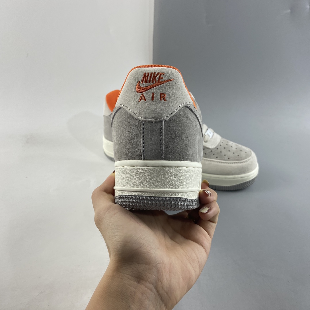 P240  NIKE Air Force 1 Low 空军一号低帮休闲板鞋 CQ5059-102
