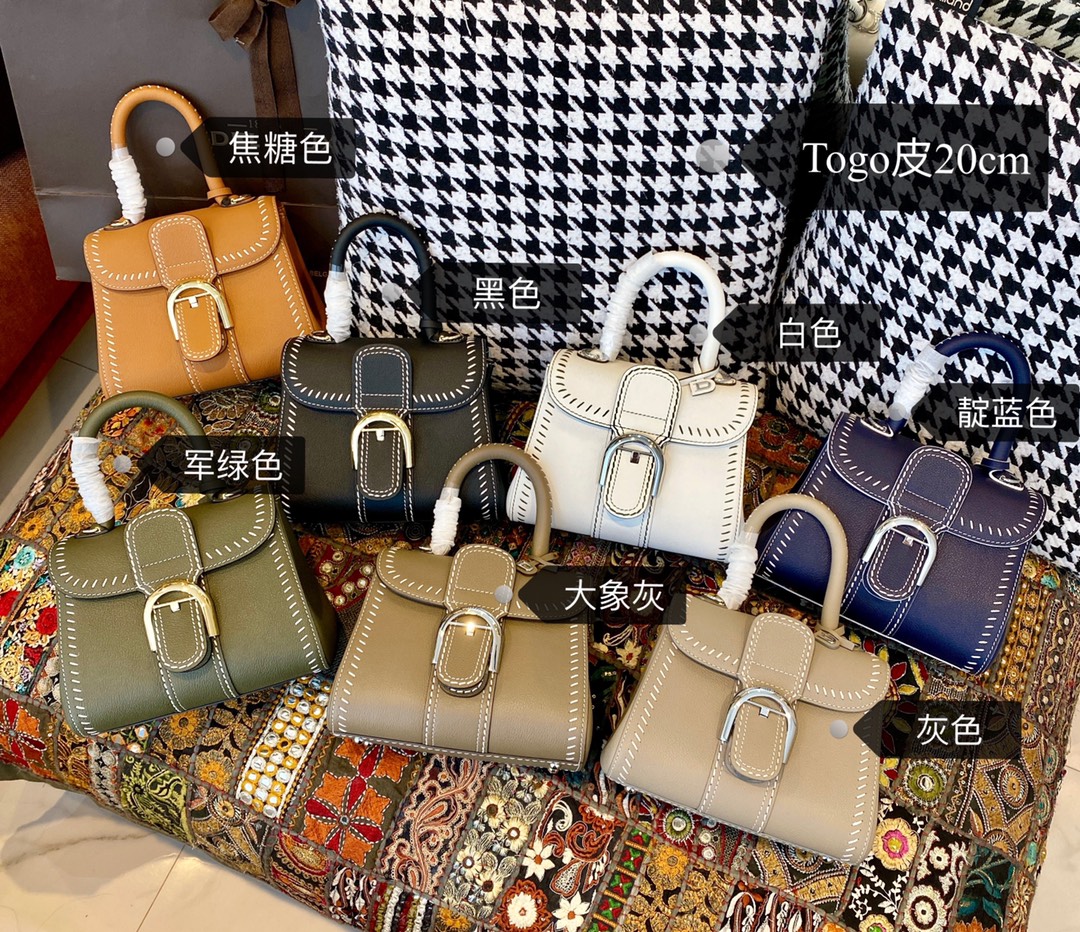 [Delvaux Women