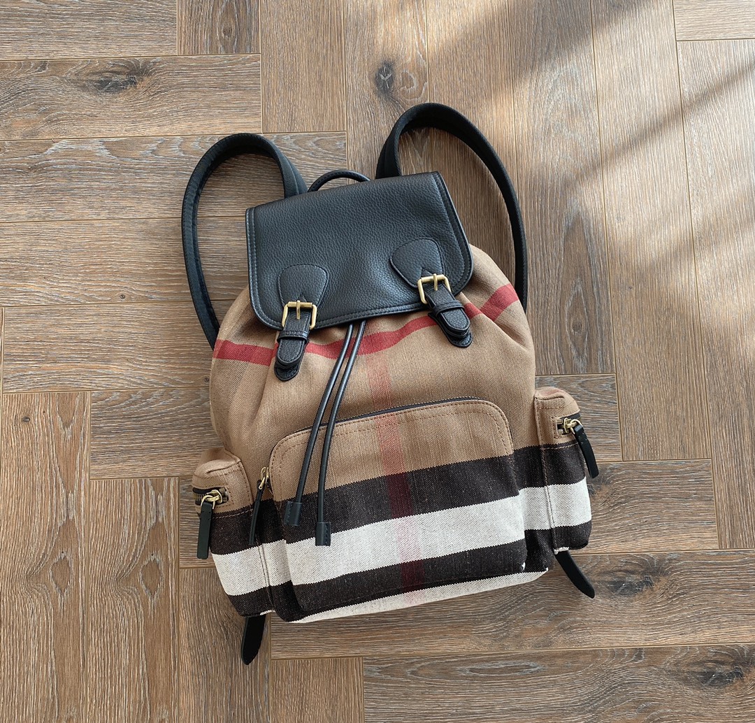 Leather-Trimmed Stripe Linen Backpack,Classic and Stylish Design 3 i1633936120 2881 1