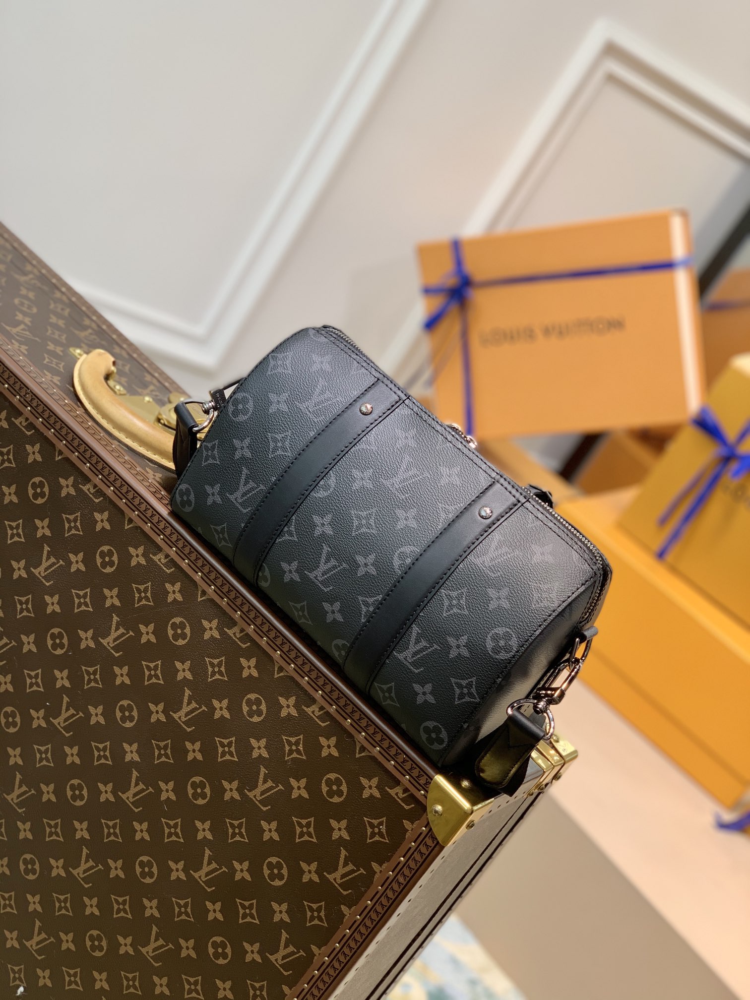 Louis Vuitton LV  City Keepall bag M45936黑花