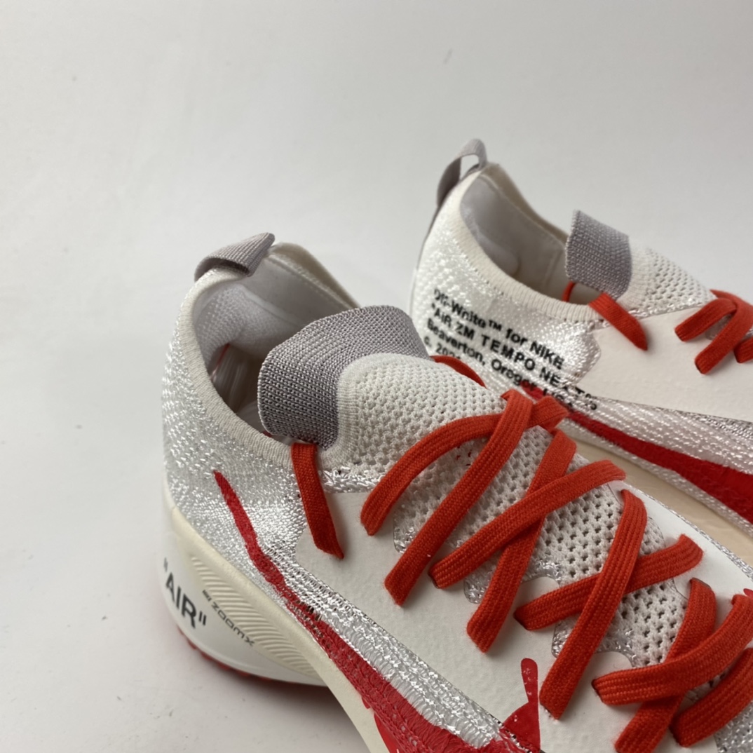 P280  Off White x NIKE Air Zoom Tempo NEXT% 超级跑鞋 CV0697-002